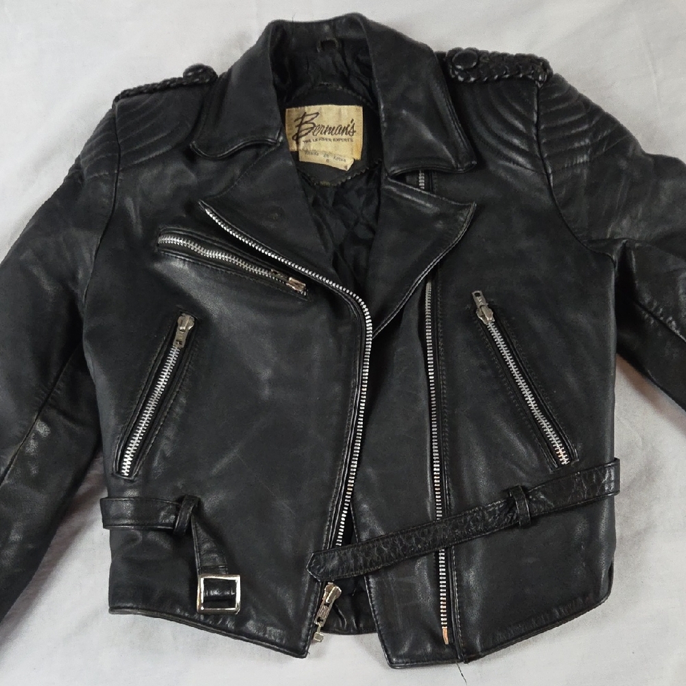 Berman's Black Leather Biker Jacket Size 8 Woman's Vintage Medium Women's M Coat